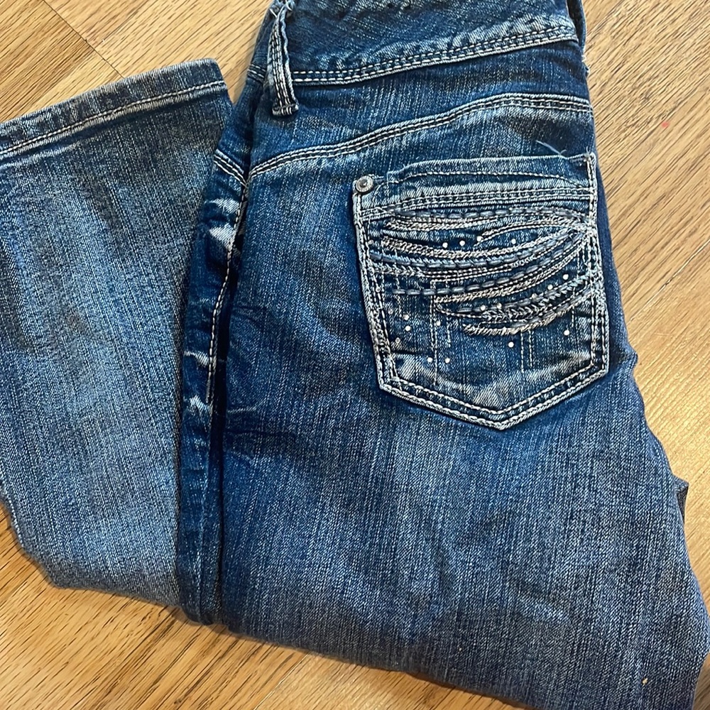 Ariya jeans